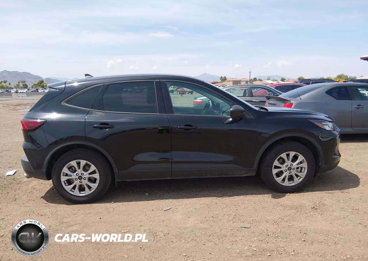 2025 Ford Escape Active VIN:1FMCU0GN8SUA19227 - 13