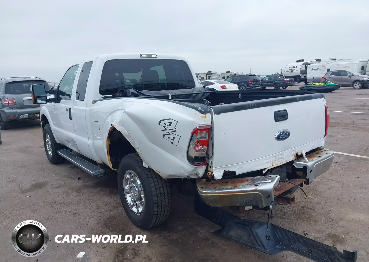 2012 Ford F-250 Xlt VIN:1FT7X2B61CEC67937 - 3