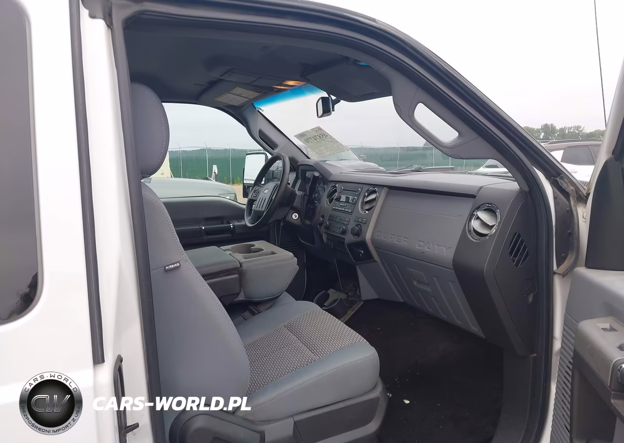 2012 Ford F-250 Xlt VIN:1FT7X2B61CEC67937 - 5