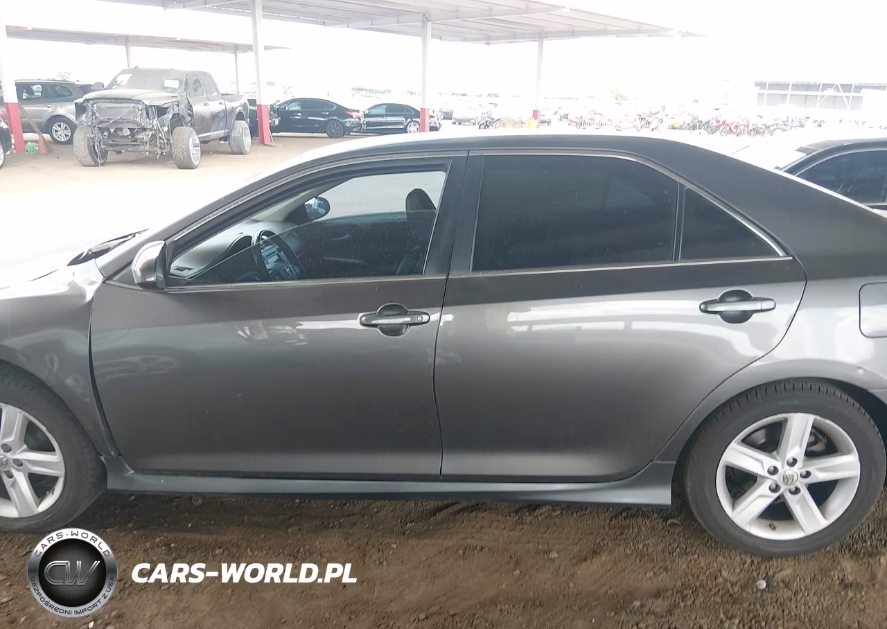 2013 Toyota Camry Se VIN:4T1BF1FK4DU258358 - 14