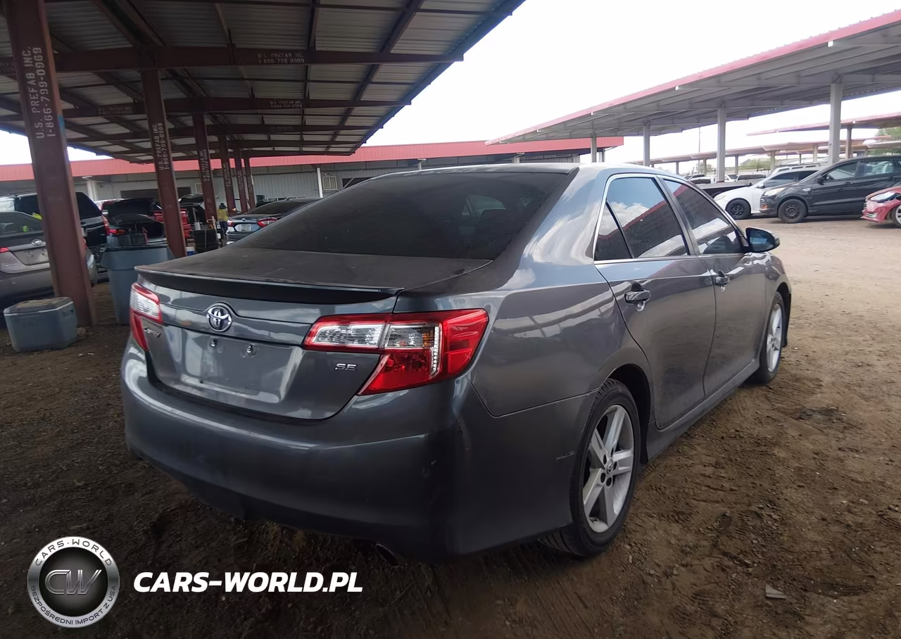 2013 Toyota Camry Se VIN:4T1BF1FK4DU258358 - 4