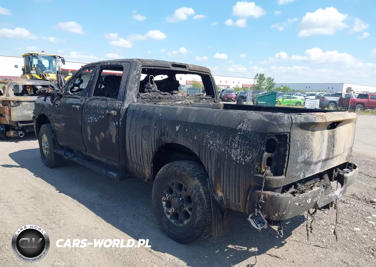 2021 Ram 2500 Laramie 4X4 6'4 Box VIN:3C6UR5FL5MG569313 - 3