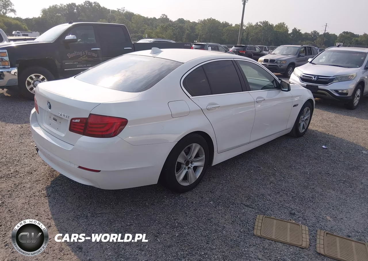 2011 BMW 528I VIN:WBAFR1C59BC260263 - 4