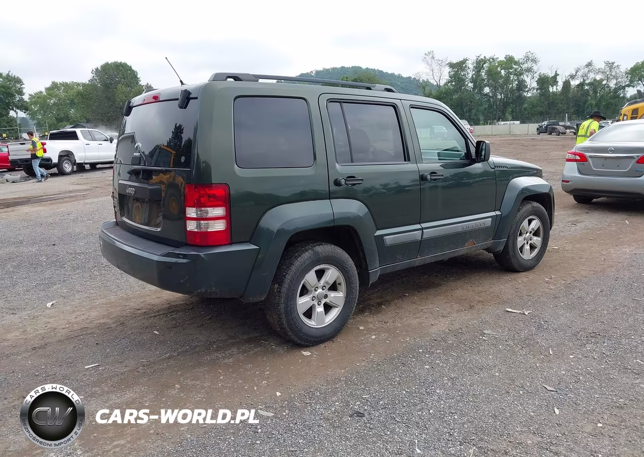 2010 Jeep Liberty Sport VIN:1J4PN2GK4AW141312 - 4