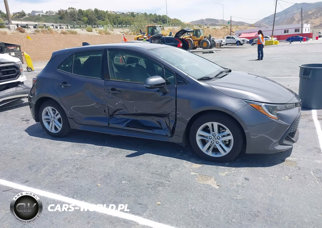 2022 Toyota Corolla Se VIN:JTND4MBE2N3183165 - 13