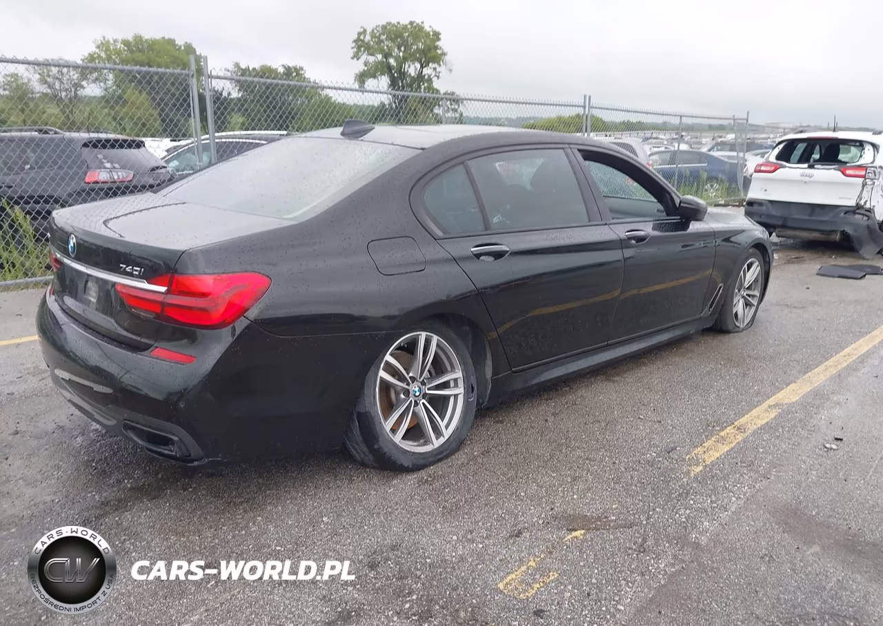 2018 BMW 740I xDrive VIN:WBA7E4C55JGV24023 - 4