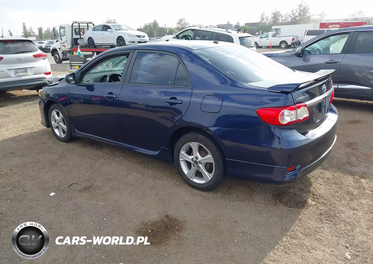 2012 Toyota Corolla S VIN:2T1BU4EE3CC887824 - 3