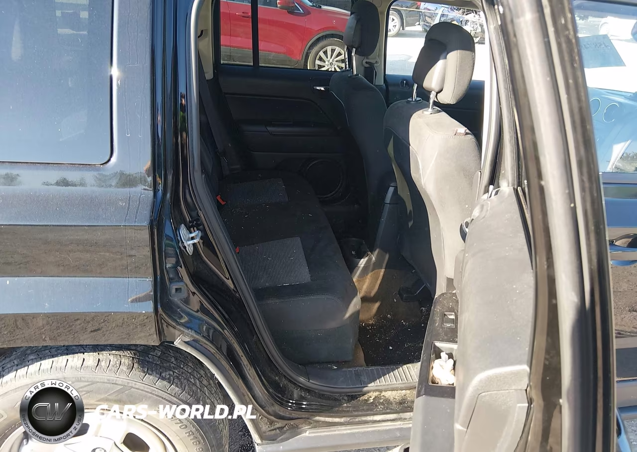 2016 Jeep Patriot Sport VIN:1C4NJPBA4GD669554 - 8