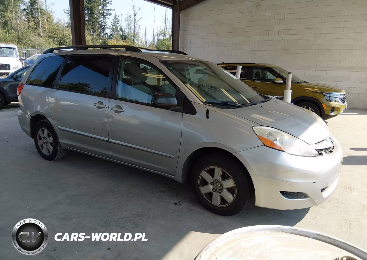 2008 Toyota Sienna Le