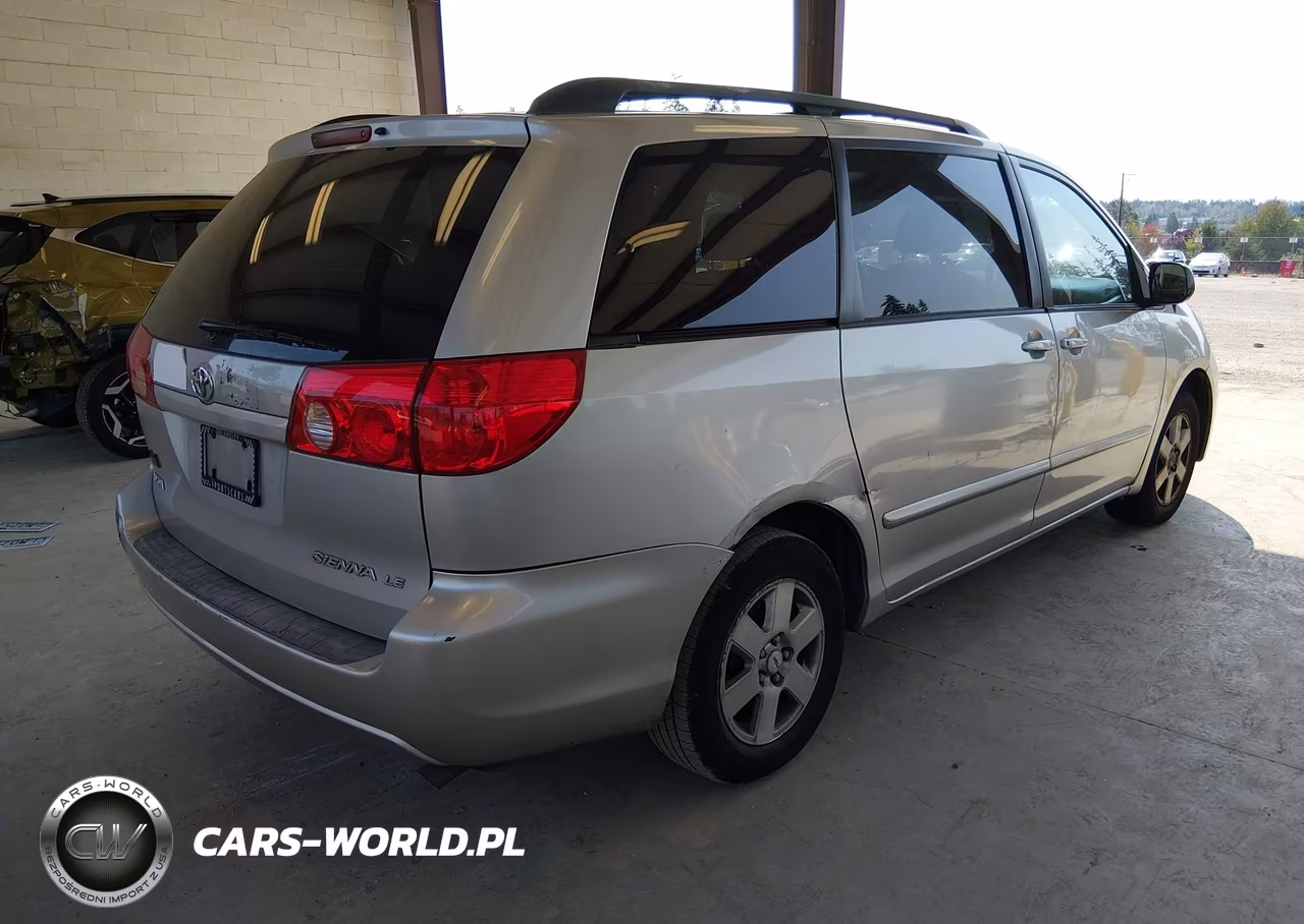2008 Toyota Sienna Le VIN:5TDZK23CX8S115202 - 4