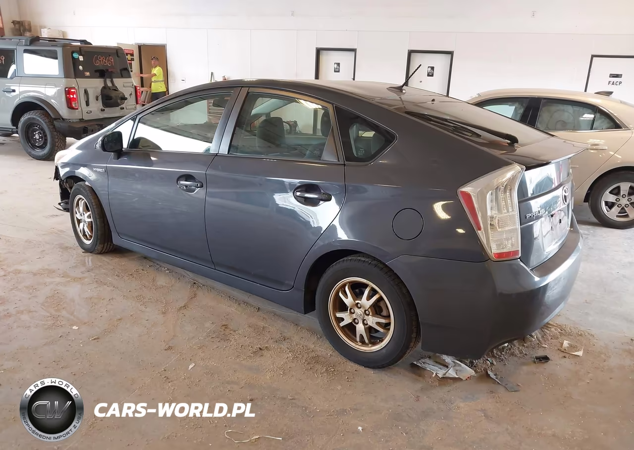 2011 Toyota Prius Two VIN:JTDKN3DU6B0283483 - 3