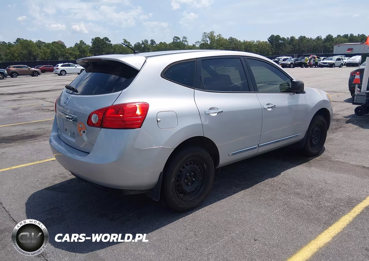 2011 Nissan Rogue S VIN:JN8AS5MV2BW292188 - 4