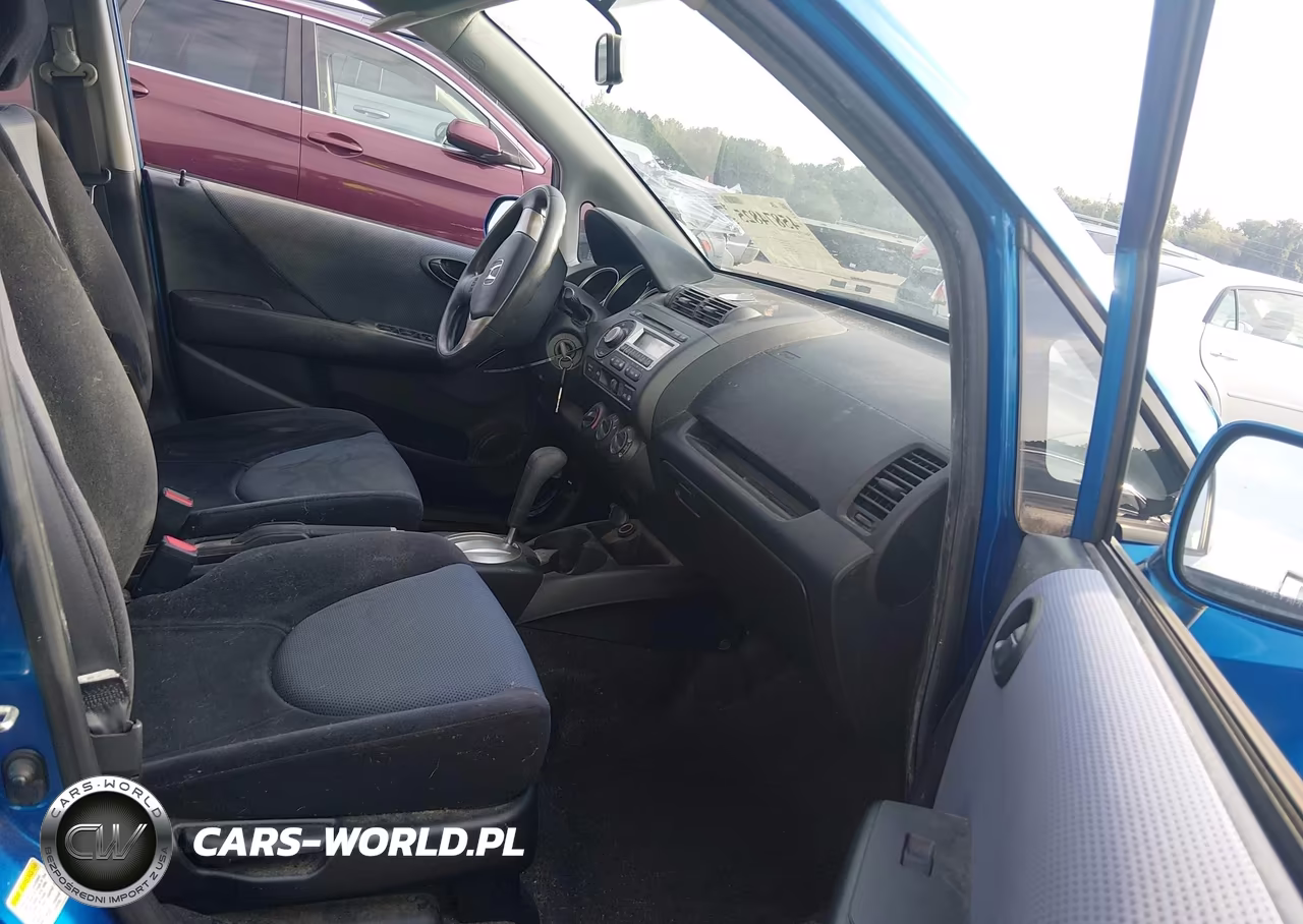 2008 Honda Fit VIN:JHMGD38448S042245 - 5
