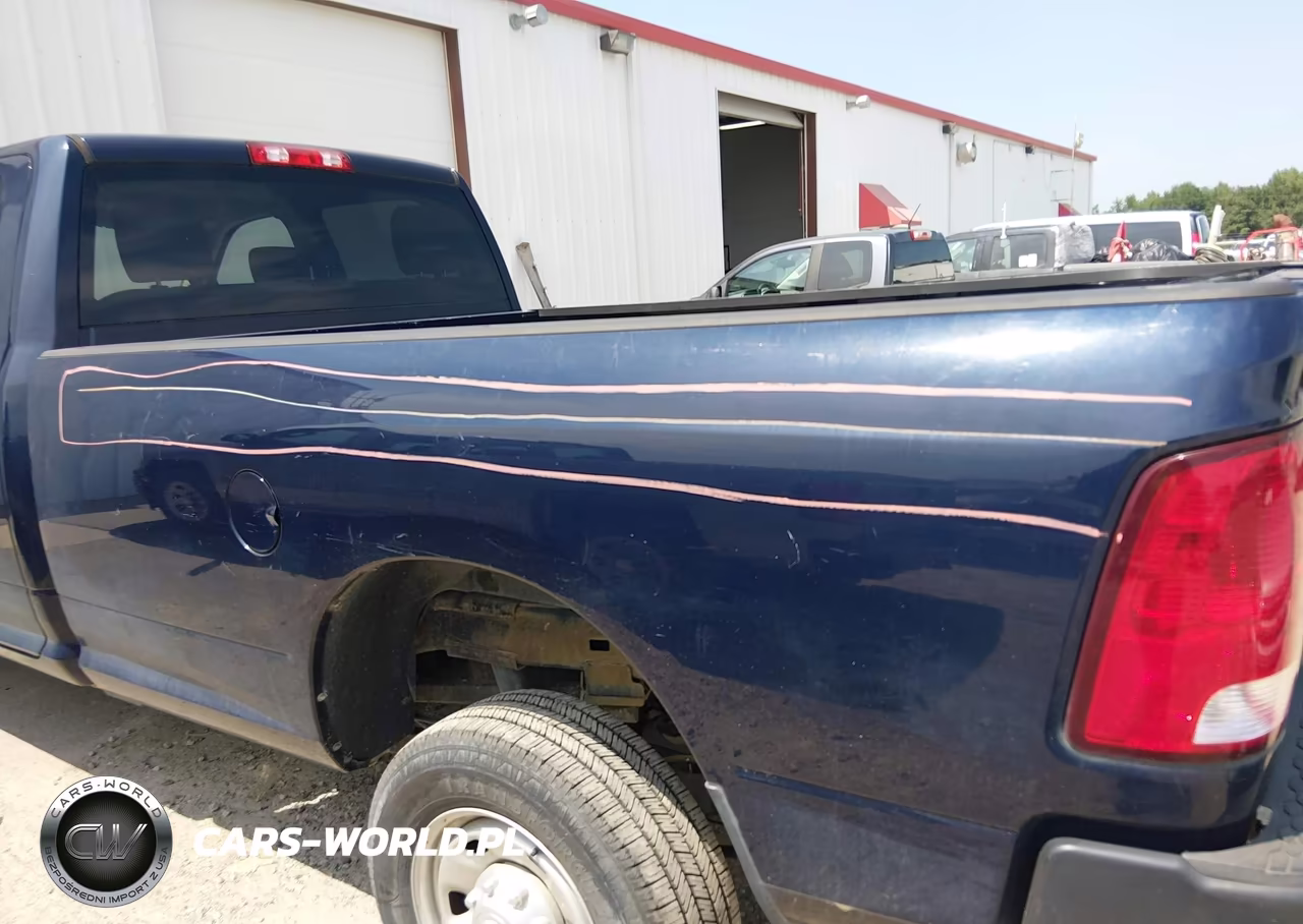 2018 Ram 2500 Tradesman 4X4 8' Box VIN:3C6TR5HT5JG375210 - 12