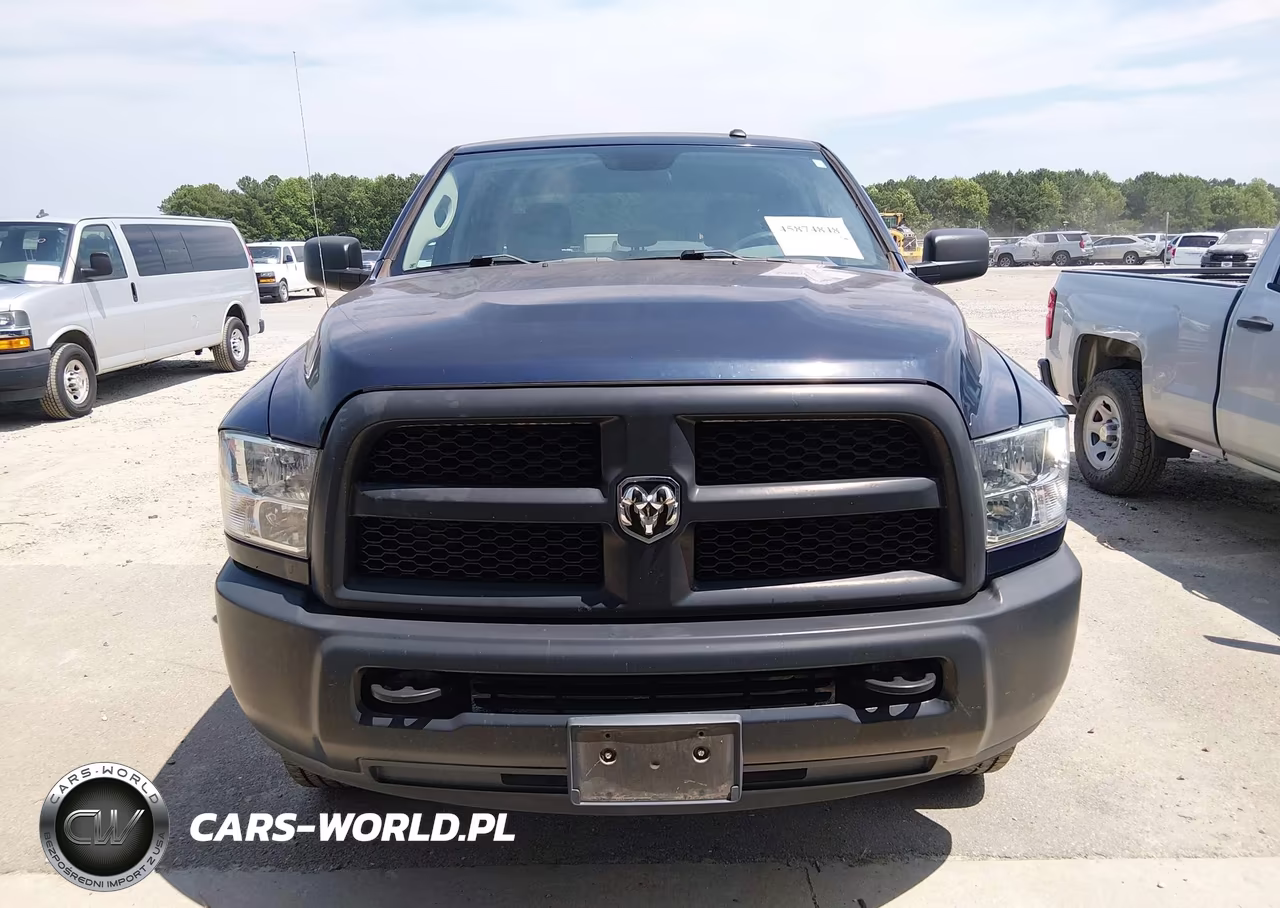 2018 Ram 2500 Tradesman 4X4 8' Box VIN:3C6TR5HT5JG375210 - 13