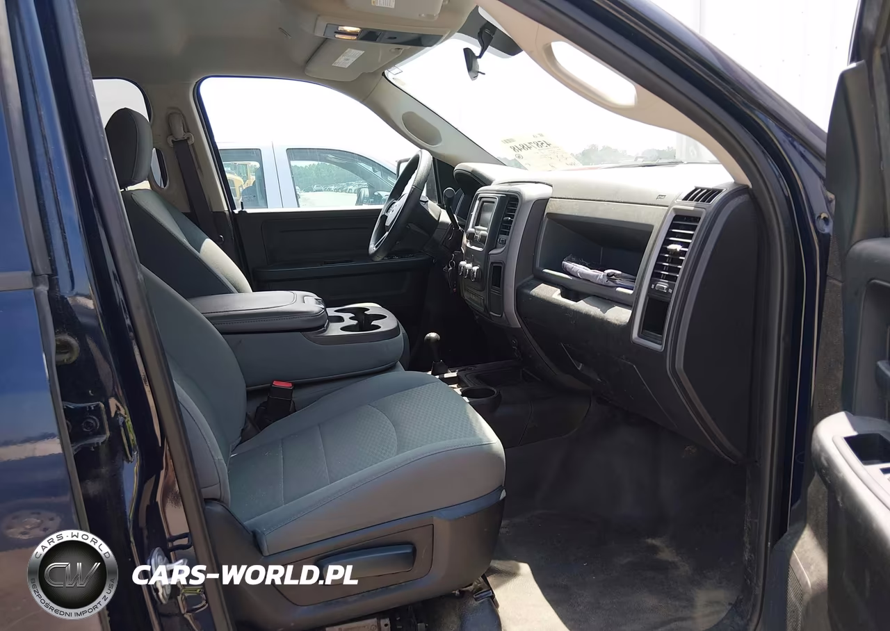 2018 Ram 2500 Tradesman 4X4 8' Box VIN:3C6TR5HT5JG375210 - 5
