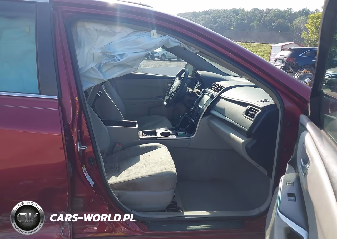 2017 Toyota Camry Le VIN:4T1BF1FK0HU681556 - 5