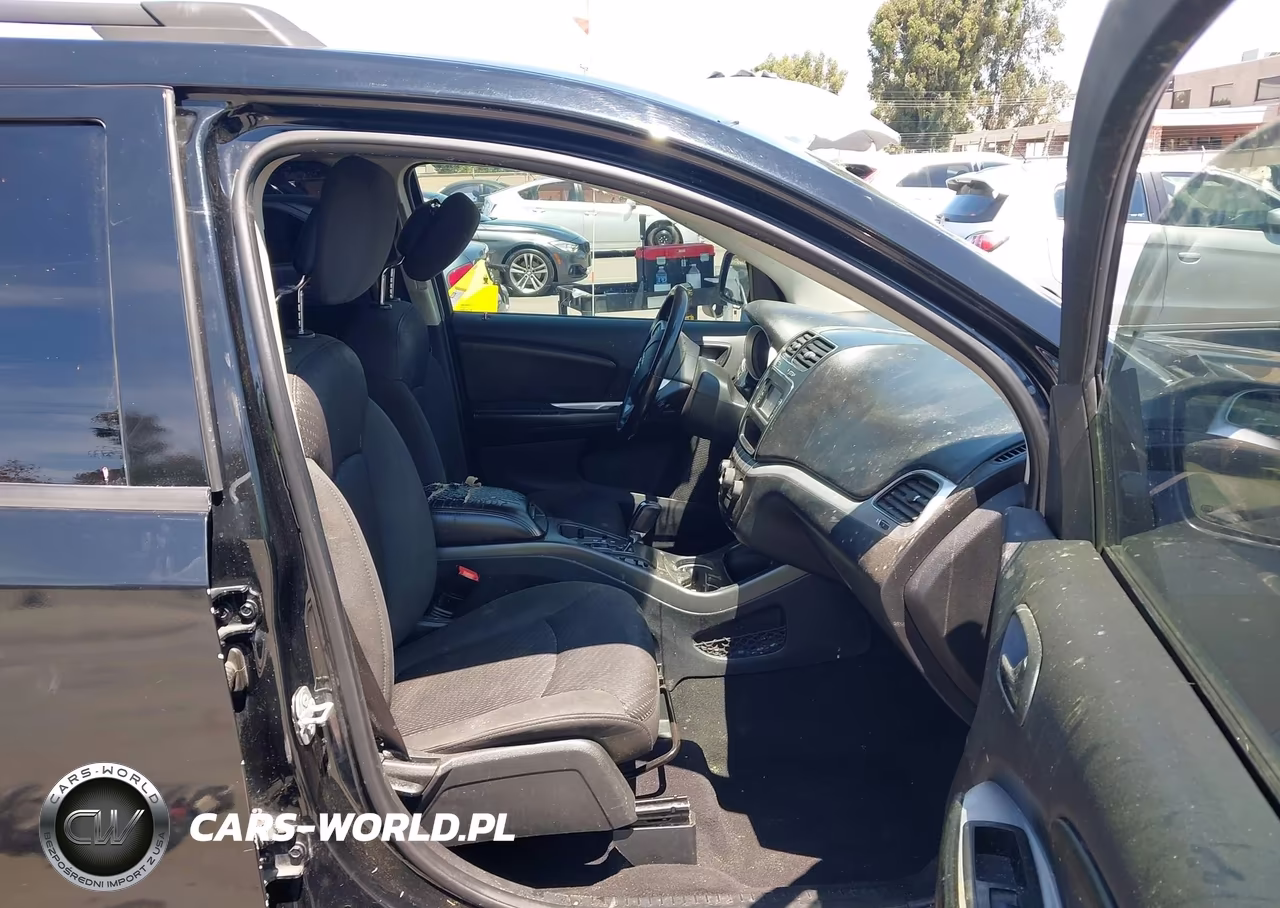 2018 Dodge Journey Se VIN:3C4PDCAB7JT509818 - 5