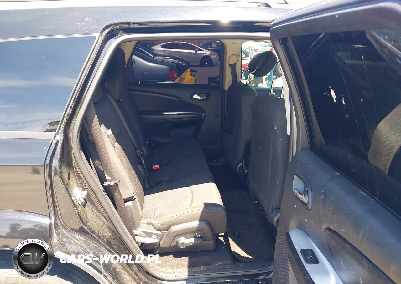 2018 Dodge Journey Se VIN:3C4PDCAB7JT509818 - 8