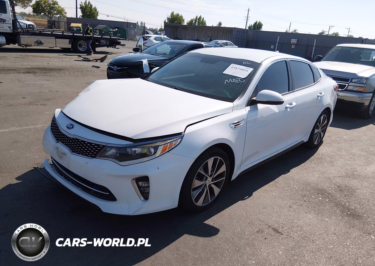 2018 Kia Optima S VIN:5XXGT4L30JG253936 - 2