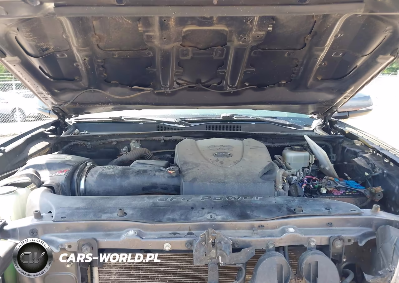2021 Toyota Tacoma Trd Off-Road VIN:5TFCZ5AN0MX272376 - 10