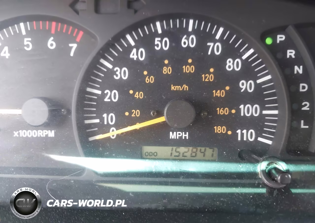 2002 Toyota Tundra Limited V8 VIN:5TBBT48132S284334 - 7