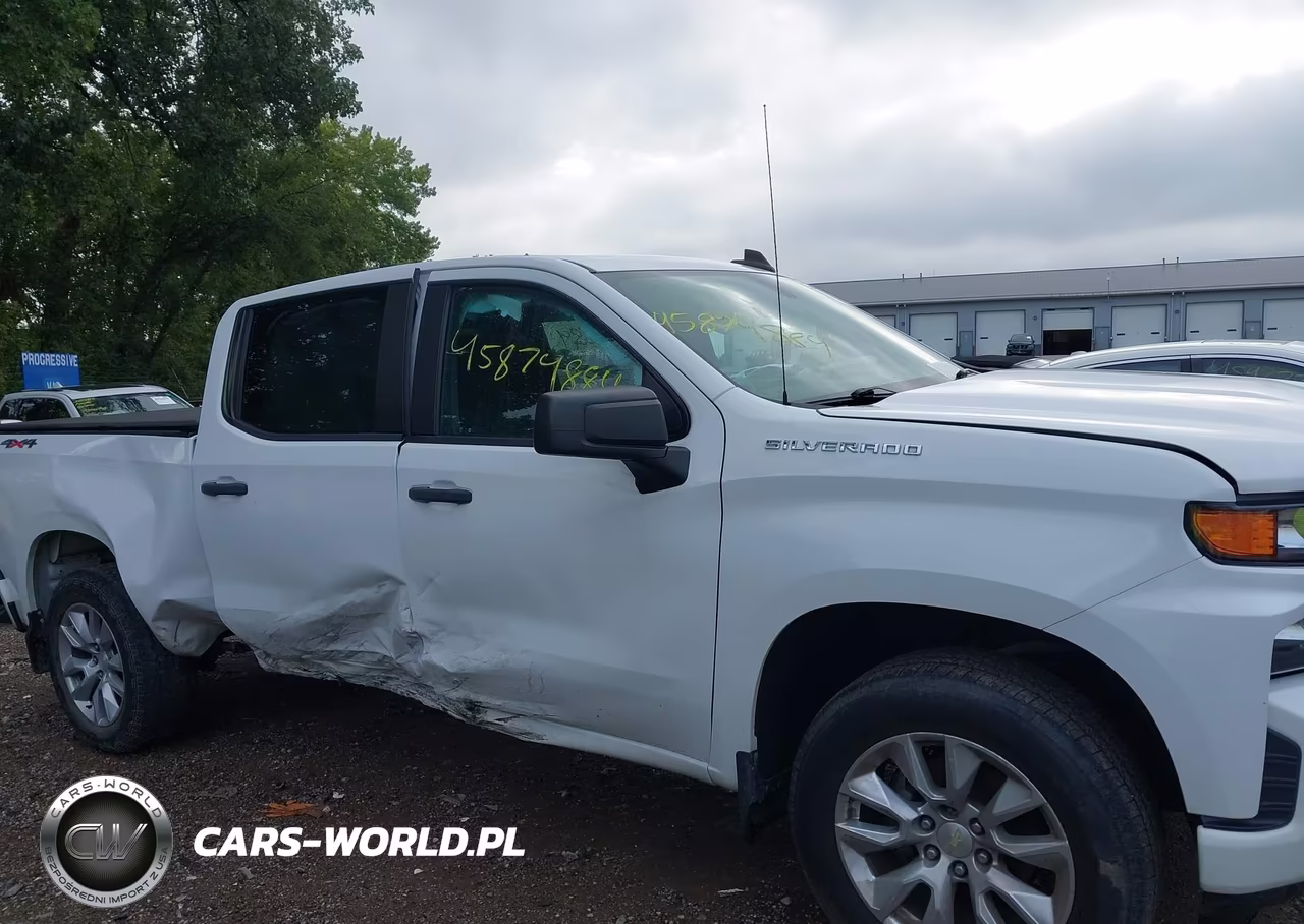 2020 Chevrolet Silverado 1500 4Wd Short Bed Custom VIN:3GCPYBEK4LG177700 - 13