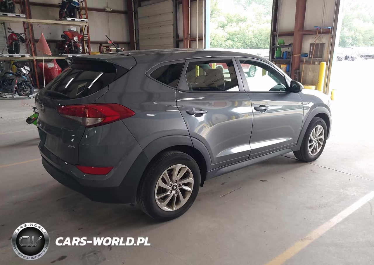 2018 Hyundai Tucson Se VIN:KM8J2CA49JU680987 - 4