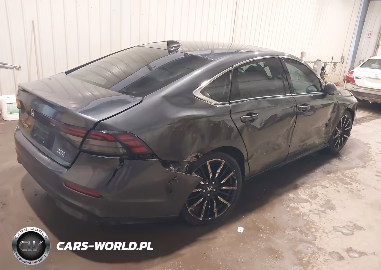 2024 Honda Accord Hybrid Touring VIN:1HGCY2F87RA089184 - 4