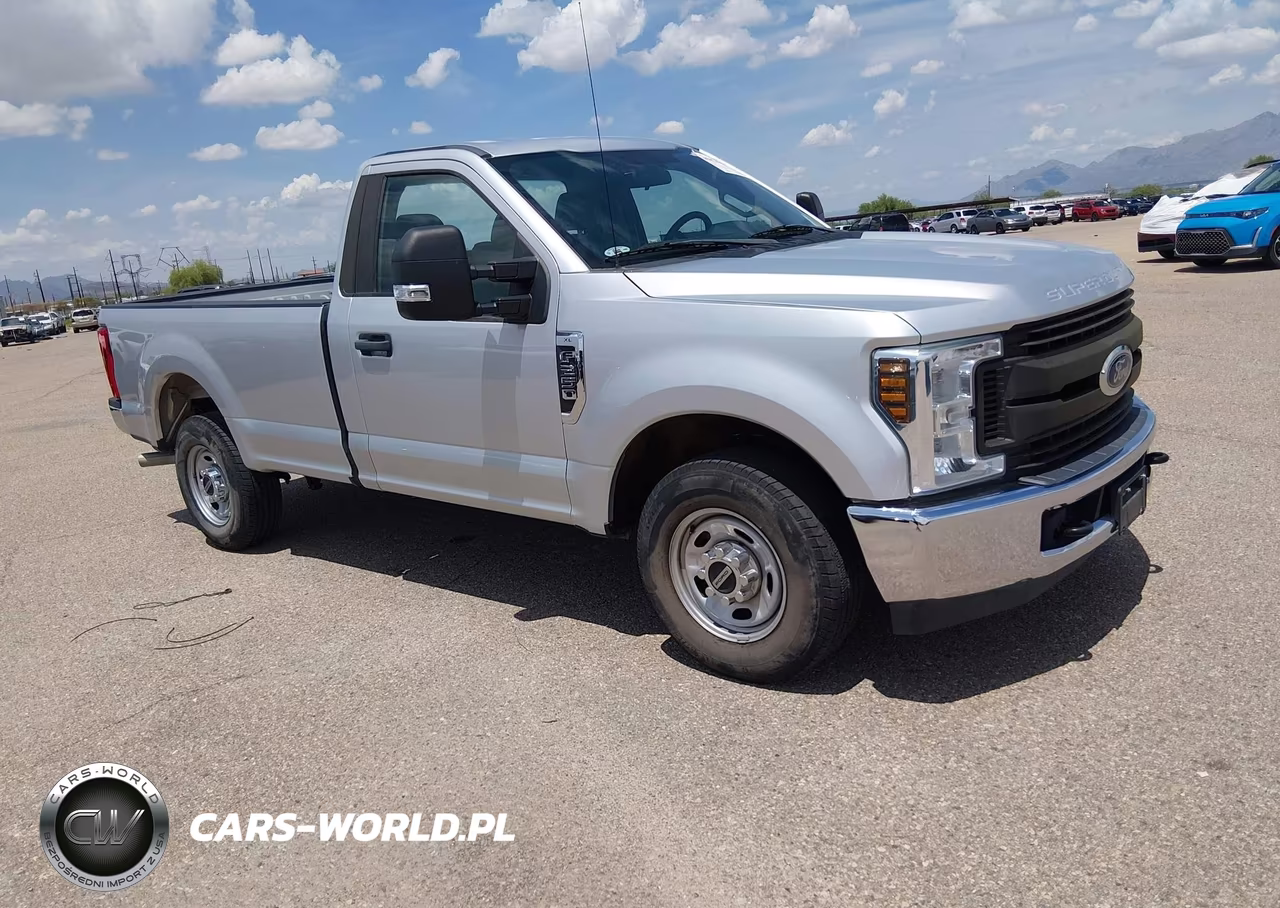 2019 Ford F-250 Xl – zdjęcie 1 z 15