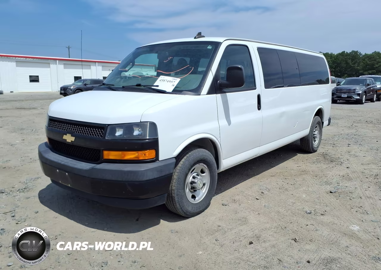 2020 Chevrolet Express Passenger Rwd 3500 Extended Wheelbase Ls VIN:1GAZGNFG8L1253725 - 2