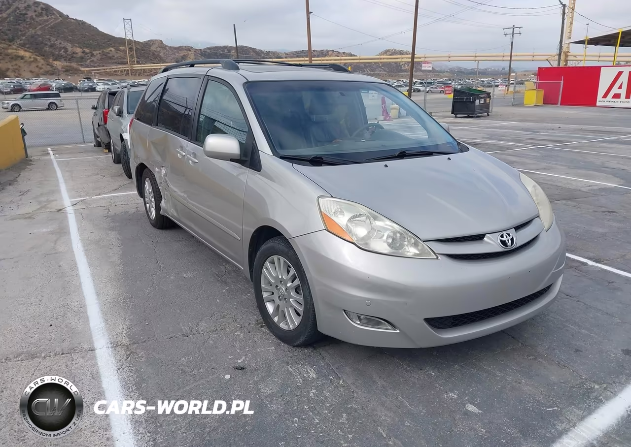 2010 Toyota Sienna Xle VIN:5TDYK4CC9AS318398 - 1