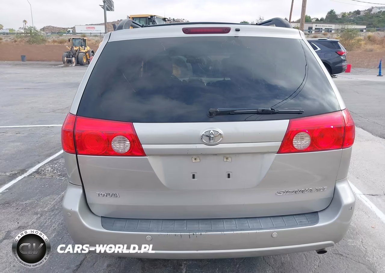 2010 Toyota Sienna Xle VIN:5TDYK4CC9AS318398 - 15