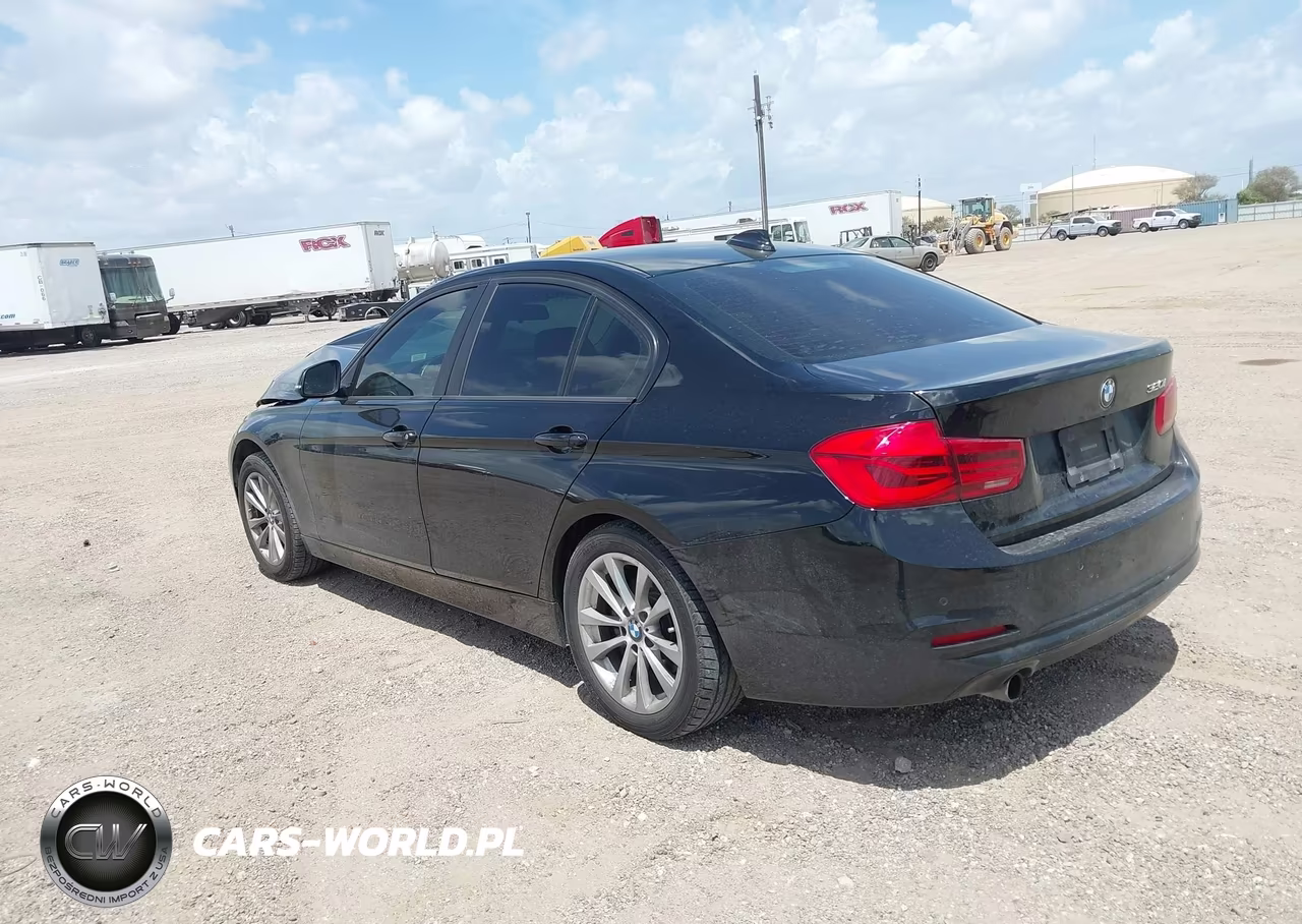 2017 BMW 320I VIN:WBA8E1G57HNU13850 - 3