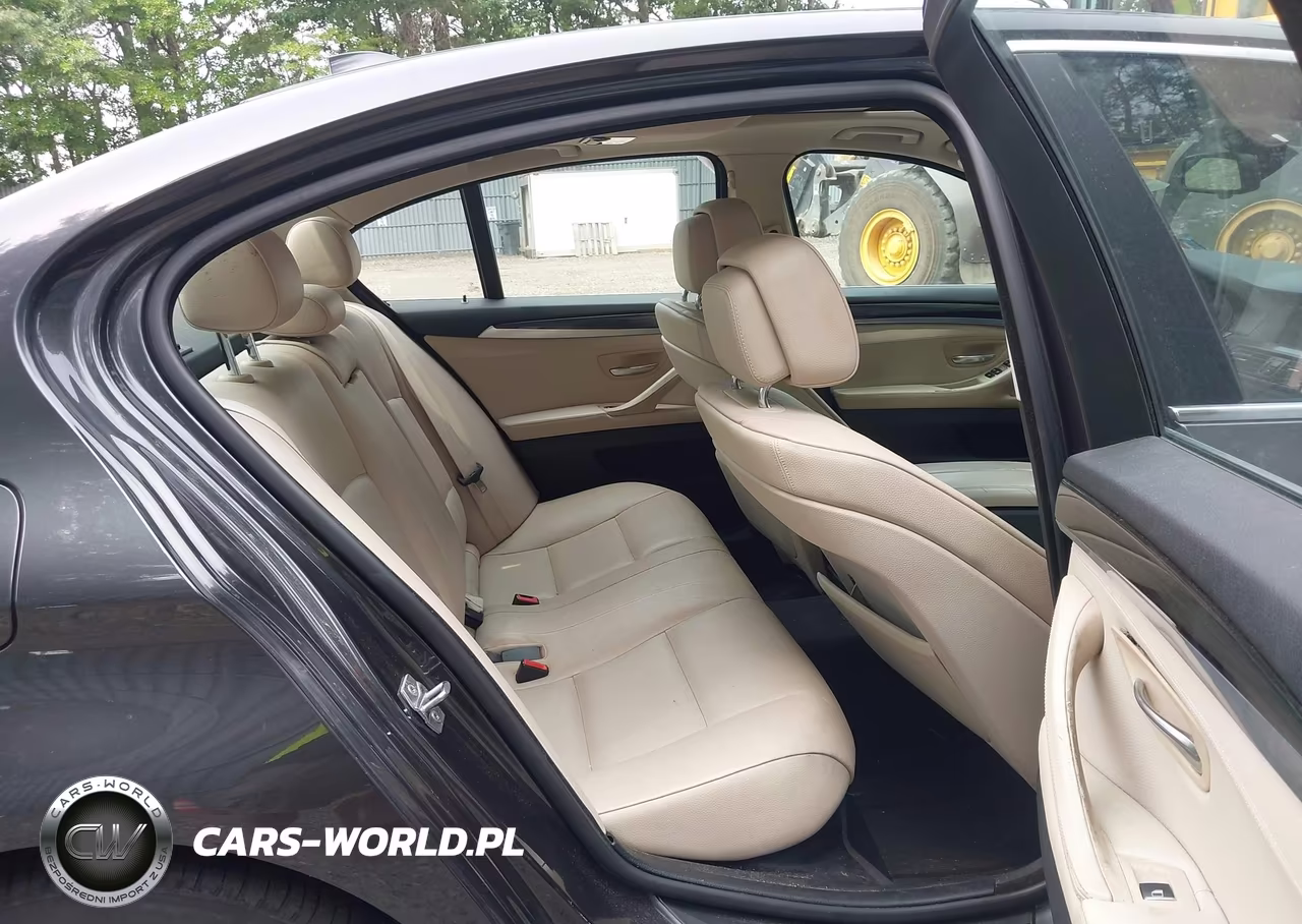 2013 BMW 528I xDrive VIN:WBAXH5C55DDW15795 - 8