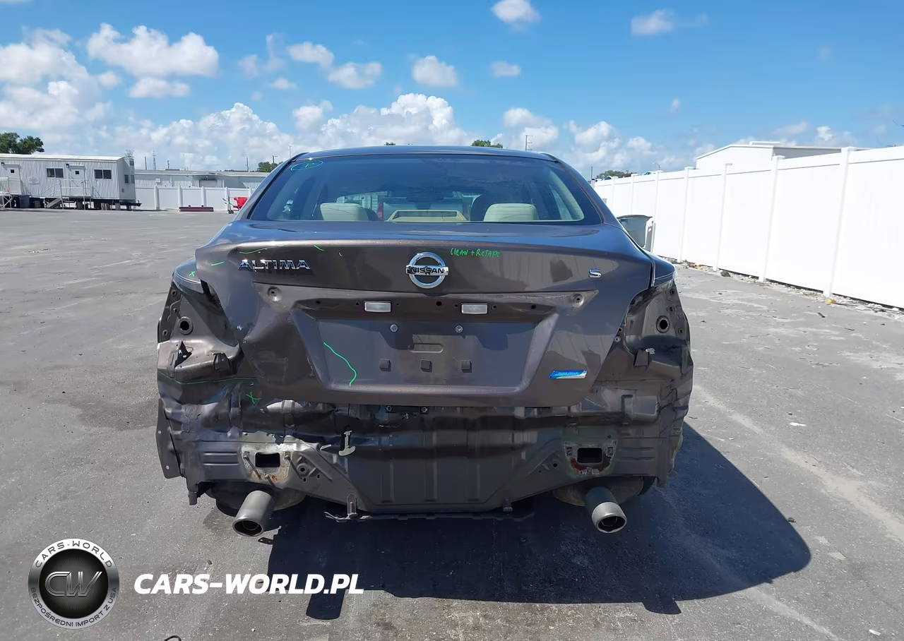 2014 Nissan Altima 2.5 S VIN:1N4AL3AP8EC165766 - 17