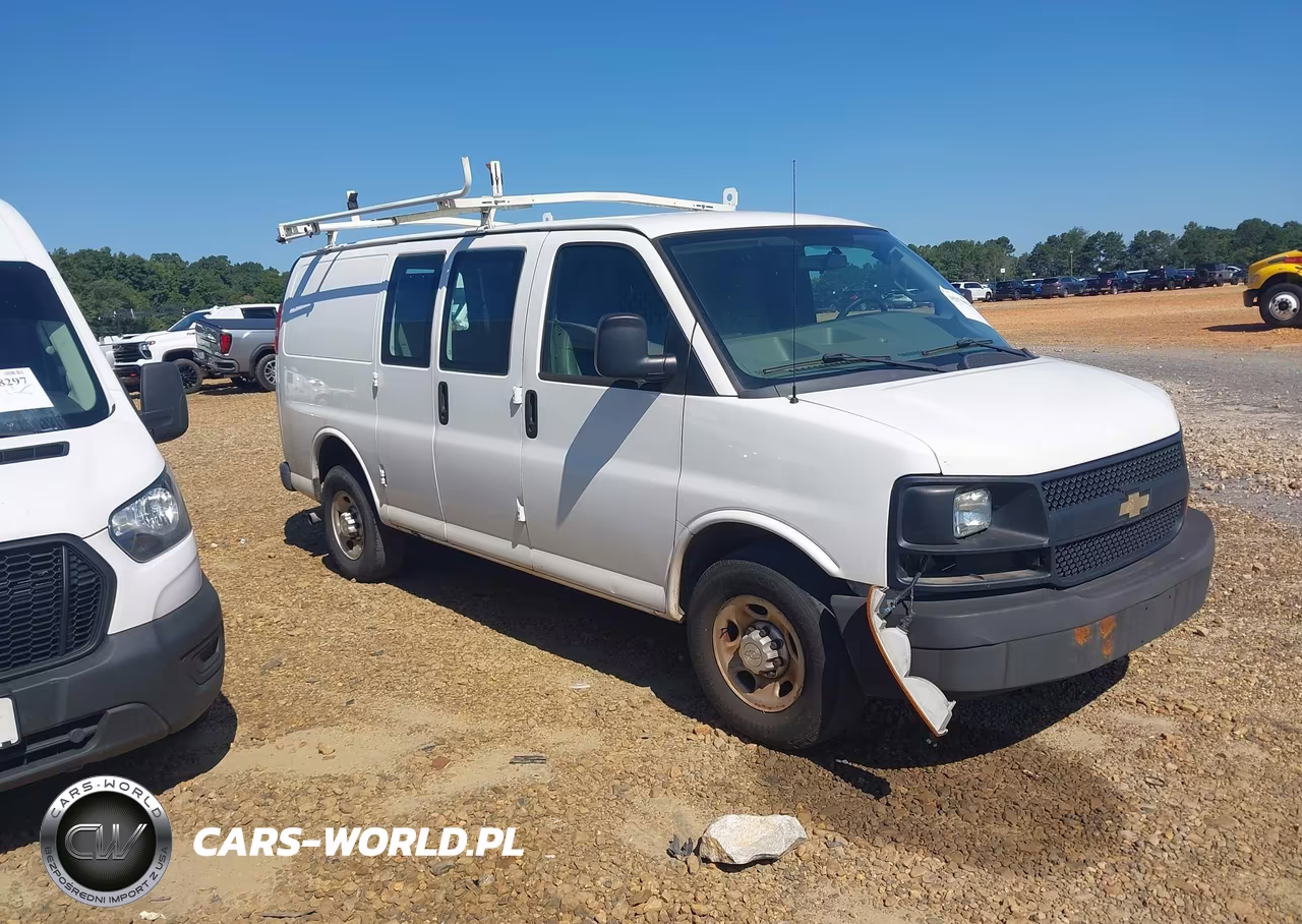 2016 Chevrolet Express 2500 Work Van VIN:1GCWGAFF8G1158341 - 1