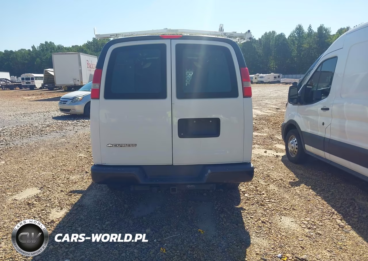 2016 Chevrolet Express 2500 Work Van VIN:1GCWGAFF8G1158341 - 16
