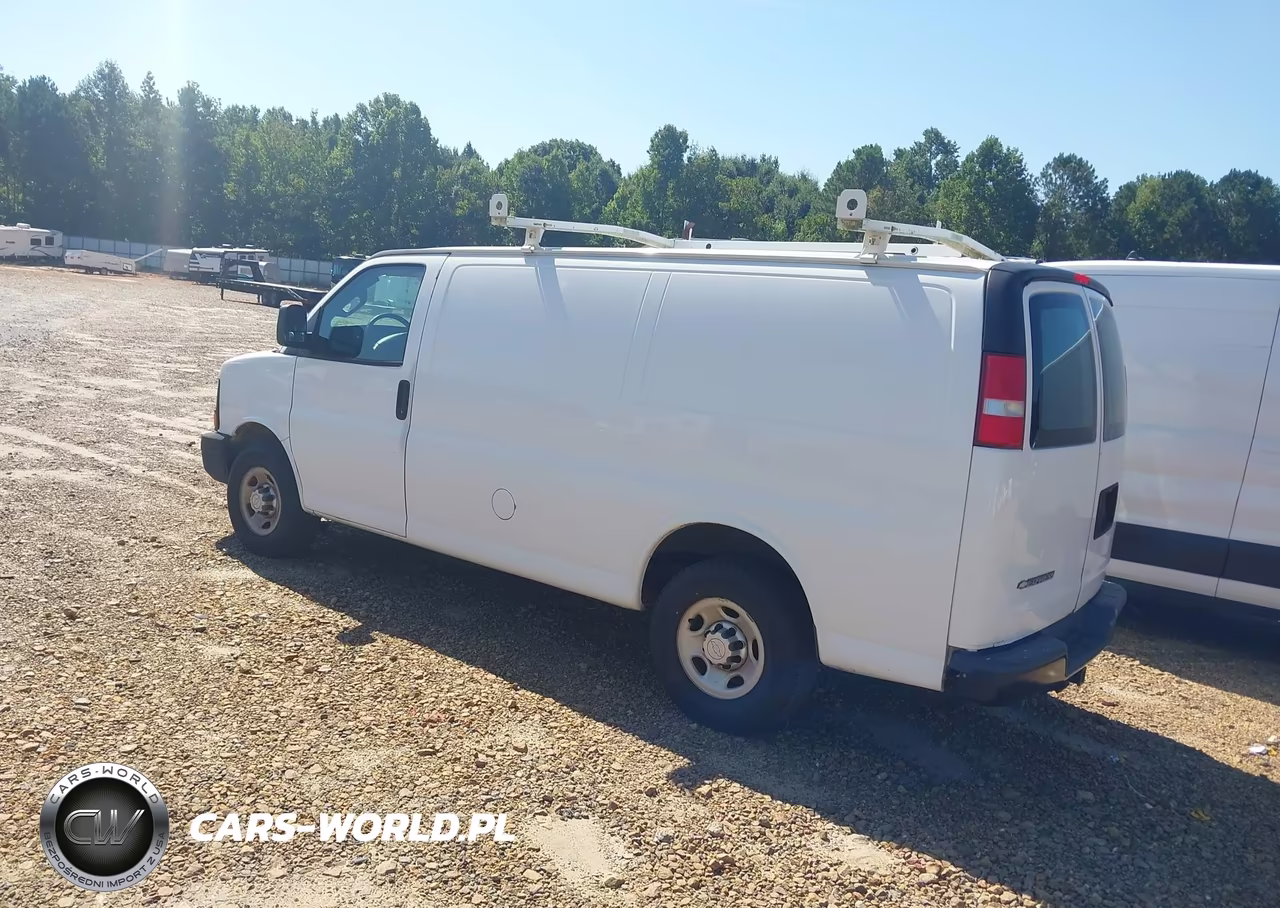 2016 Chevrolet Express 2500 Work Van VIN:1GCWGAFF8G1158341 - 3