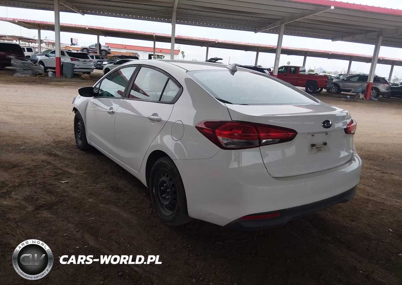 2017 Kia Forte Lx VIN:3KPFK4A73HE067623 - 3