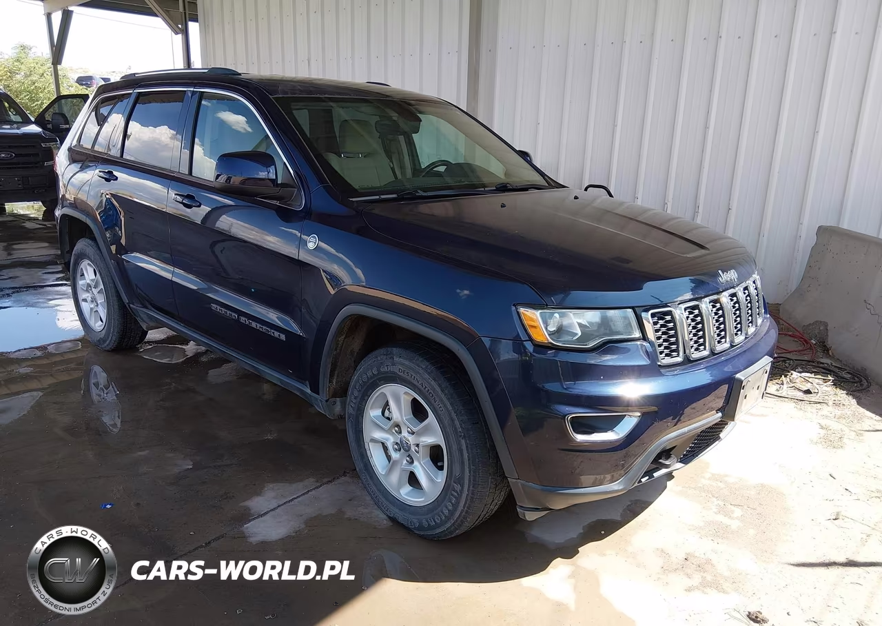 2017 Jeep Grand Cherokee Laredo VIN:1C4RJFAG2HC857949 - 1