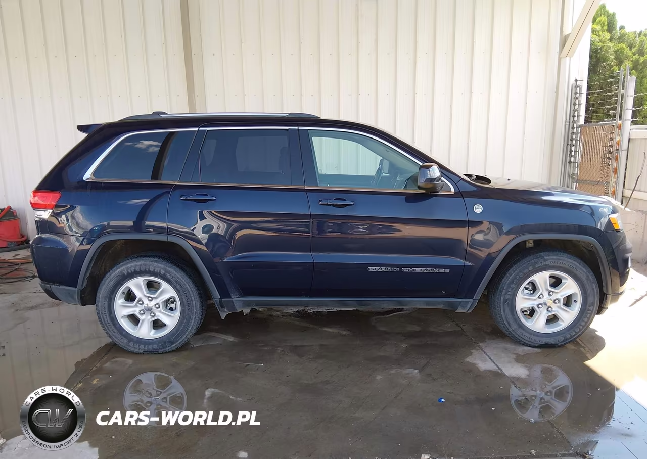 2017 Jeep Grand Cherokee Laredo VIN:1C4RJFAG2HC857949 - 13
