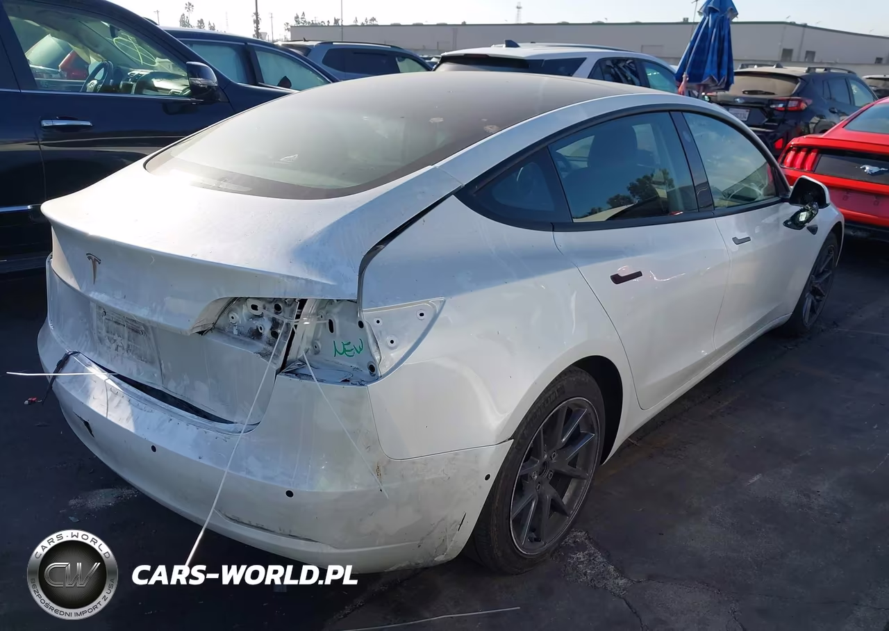 2021 Tesla Model 3 Standard Range Plus Rear-Wheel Drive VIN:5YJ3E1EA3MF940547 - 4