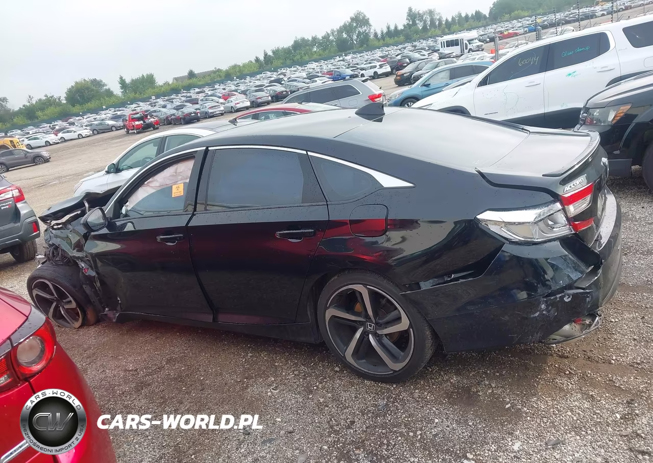 2018 Honda Accord Sport VIN:1HGCV1F31JA208634 - 14