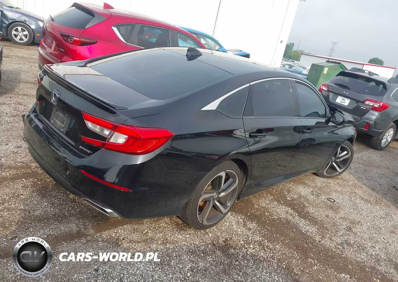 2018 Honda Accord Sport VIN:1HGCV1F31JA208634 - 4
