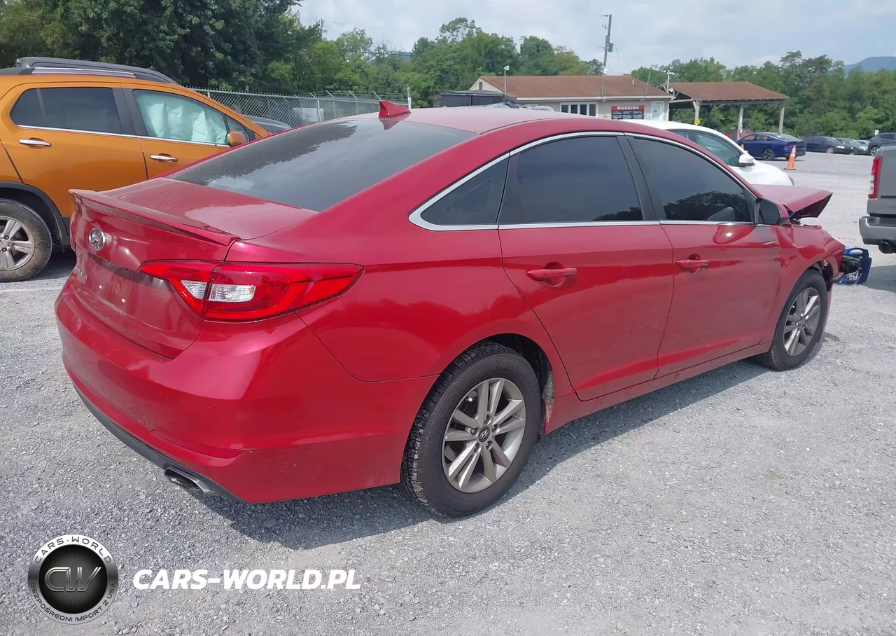 2017 Hyundai Sonata VIN:5NPE24AF8HH488445 - 4