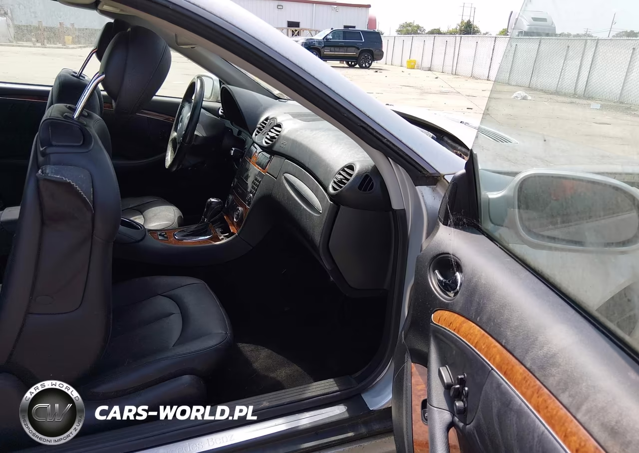 2008 Mercedes-Benz Clk 350 VIN:WDBTK56F78F255073 - 5