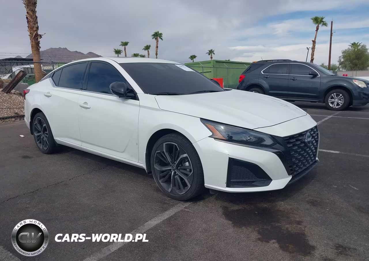2024 Nissan Altima Sr Intelligent Awd