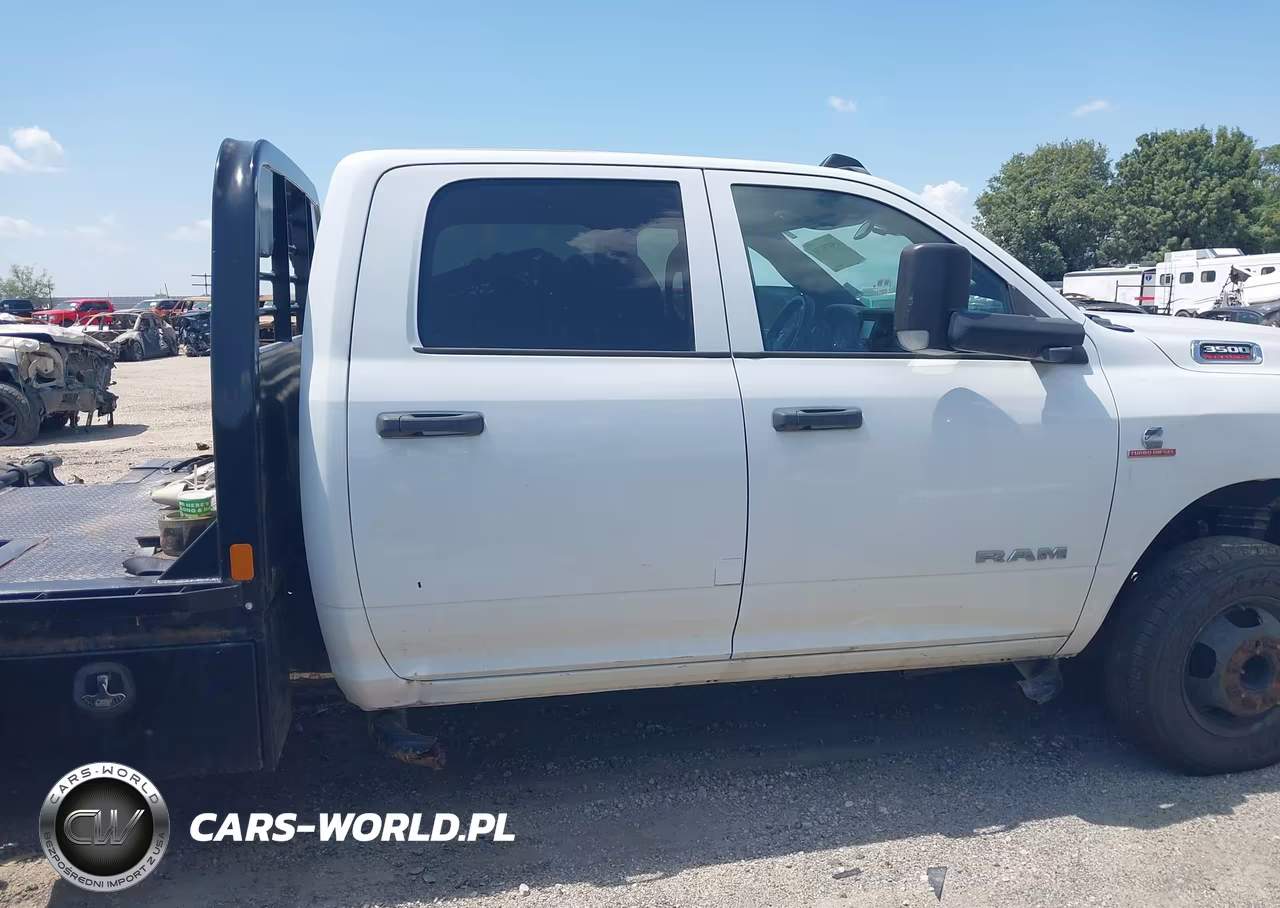 2022 Ram 3500 Chassis Tradesman-Slt-Laramie-Limited VIN:3C7WRTCL6NG246368 - 16