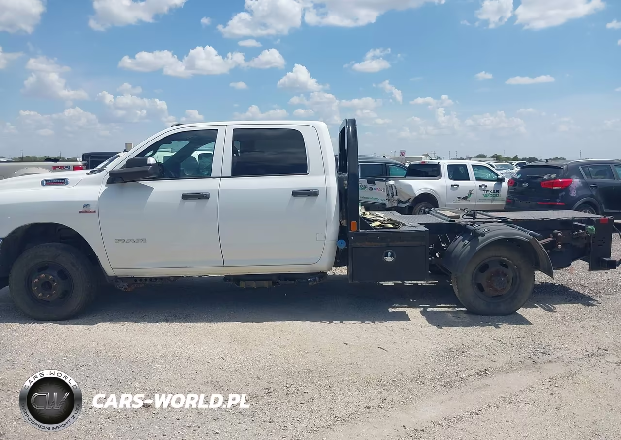 2022 Ram 3500 Chassis Tradesman-Slt-Laramie-Limited VIN:3C7WRTCL6NG246368 - 17